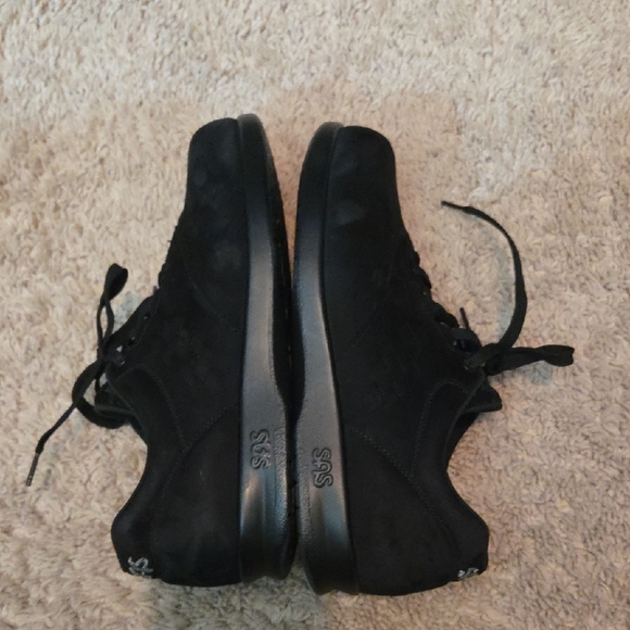 SAS Black Lace-Up Sneakers - Picture 3 of 7